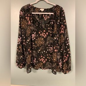 Charming Charlie 🌺 Floral Blouse